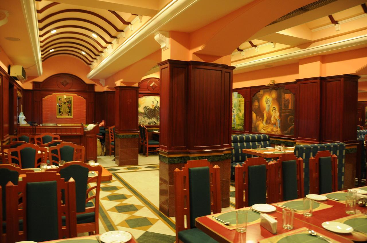 New Woodlands Hotel Chennai Exterior photo