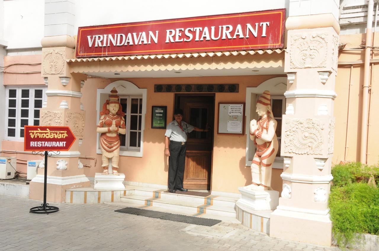 New Woodlands Hotel Chennai Exterior photo