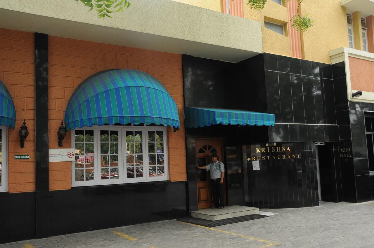 New Woodlands Hotel Chennai Exterior photo