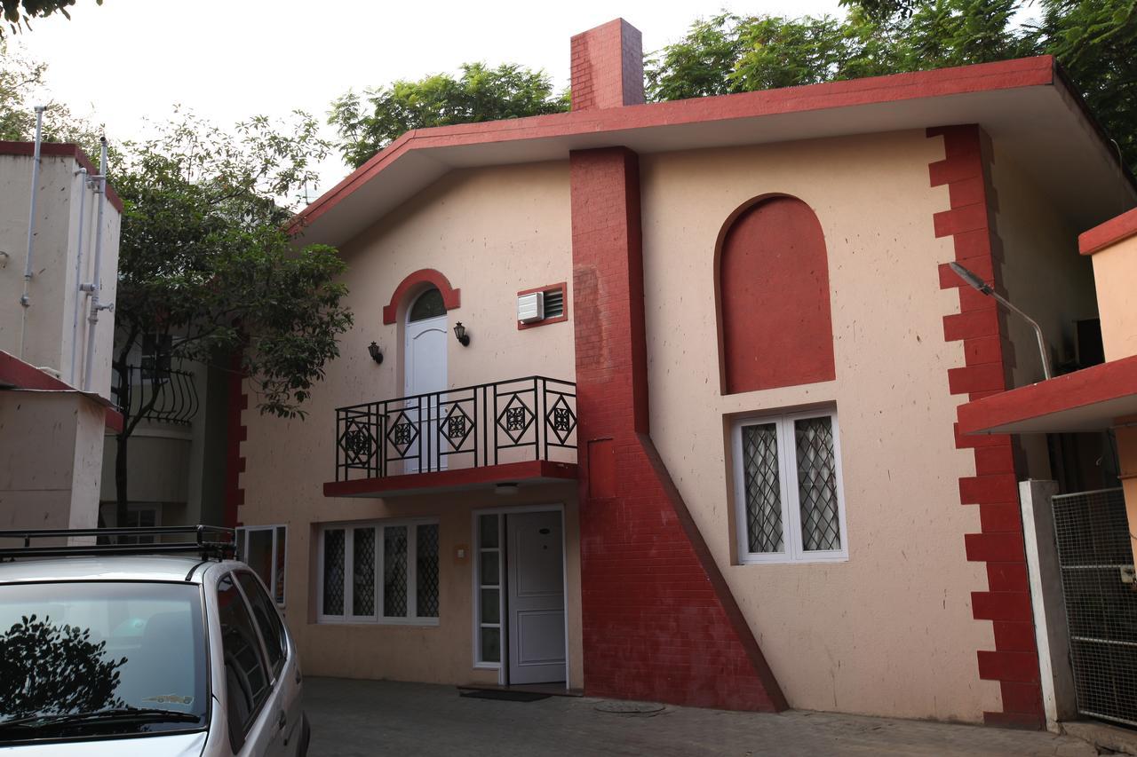 New Woodlands Hotel Chennai Exterior photo