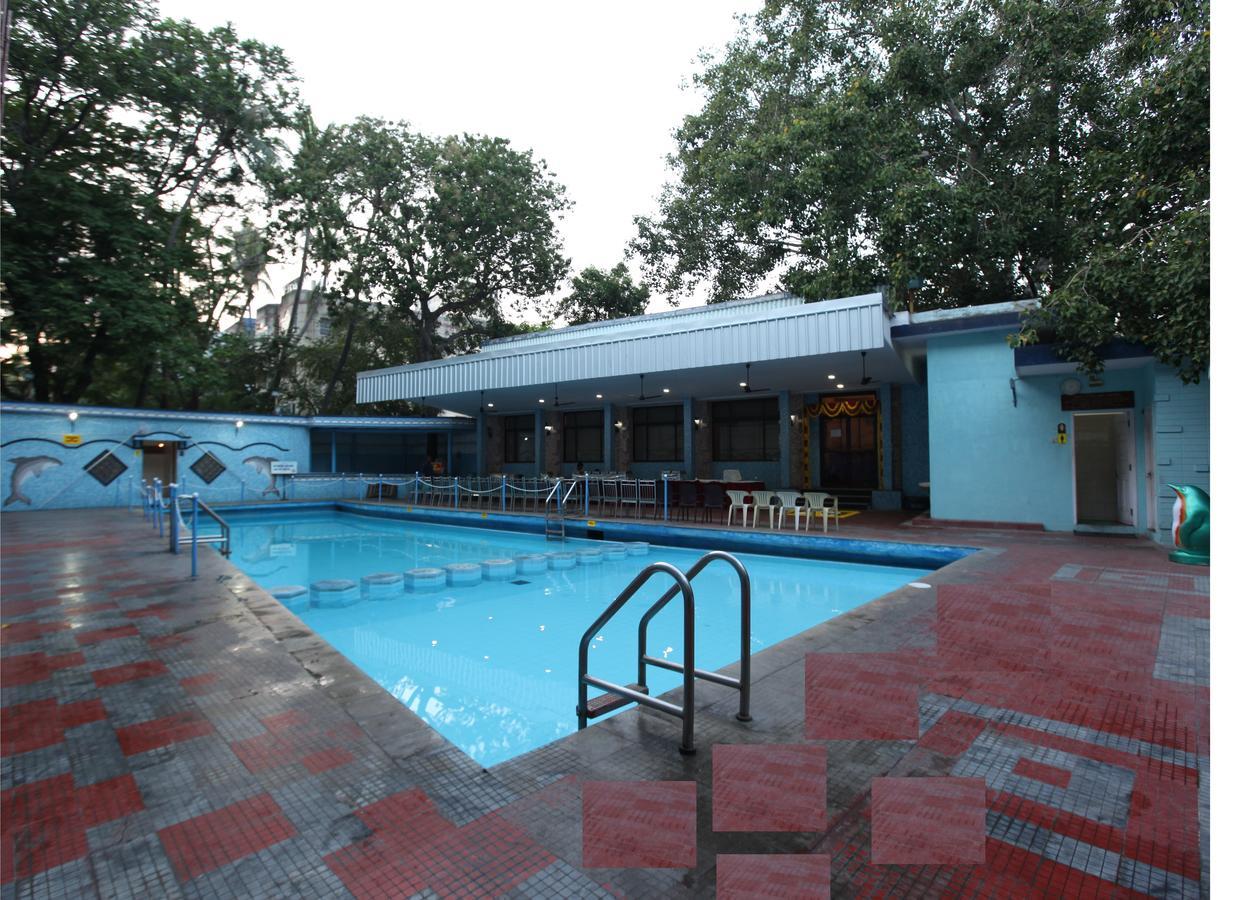 New Woodlands Hotel Chennai Exterior photo